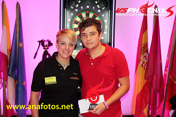 1PHNX-4-0789 (Ind C 3º - Jorge B)